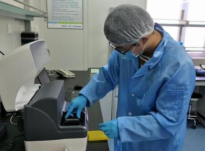 科技戰(zhàn)“疫”顯擔(dān)當(dāng) 昌平企業(yè)成功研發(fā)新冠病毒檢測試劑盒背后的創(chuàng)新與貢獻(xiàn)